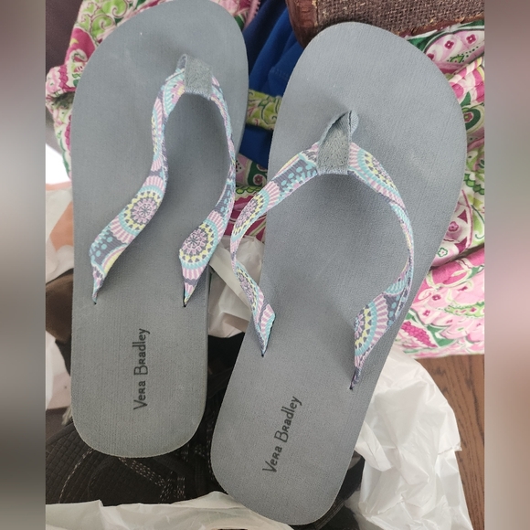 Vera bradley flip flops new - Picture 1 of 2